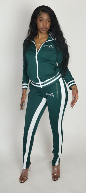 2 Piece Women's Tracksuit with Cold Shoulder Design and Pockets.