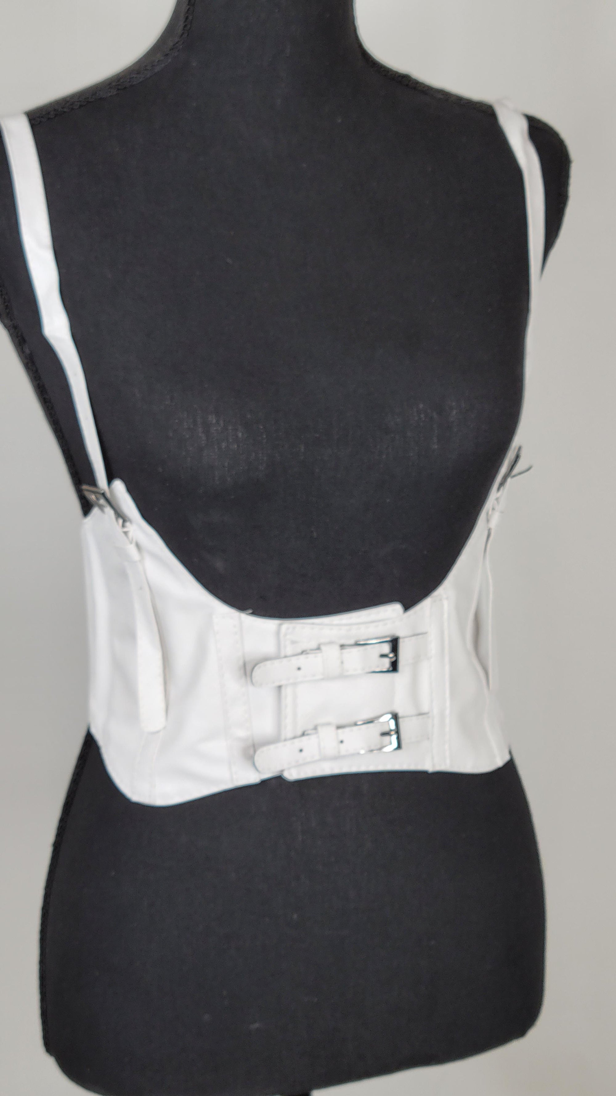 6 x Steel Suspender Clips in Ivory – Bunny Corset