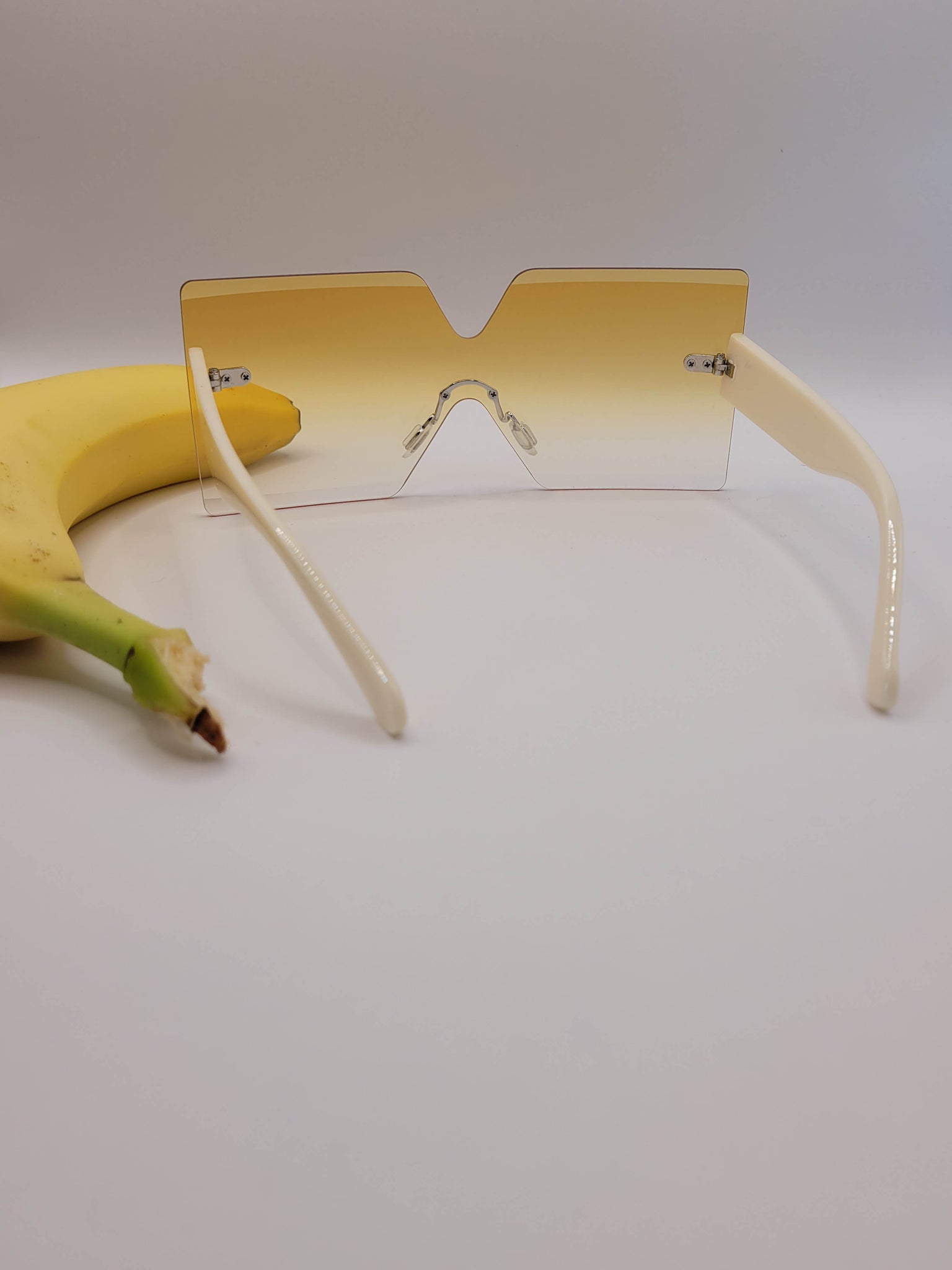 Unisex Retro Banana Yellow Colored Fashion Sunglasses