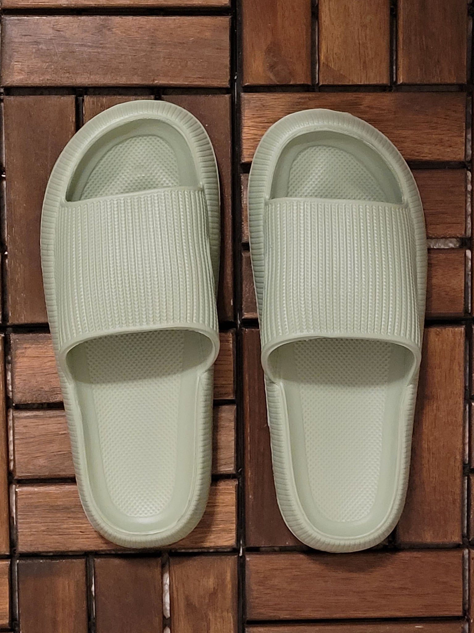 LCF Puff Slides/Slippers