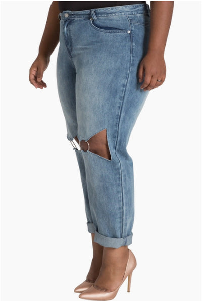 Thick- N- Curvy Fit Plus Size Women's O-Ring Boyfriend Jeans